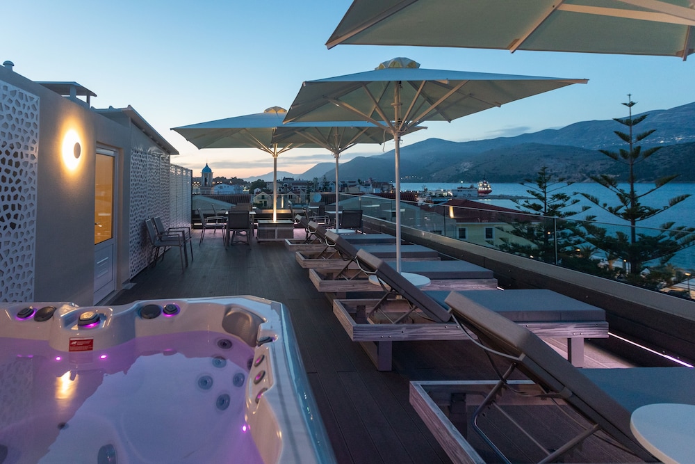 Mouikis Hotel Kefalonia — Spa in Argostoli, Ionian Islands