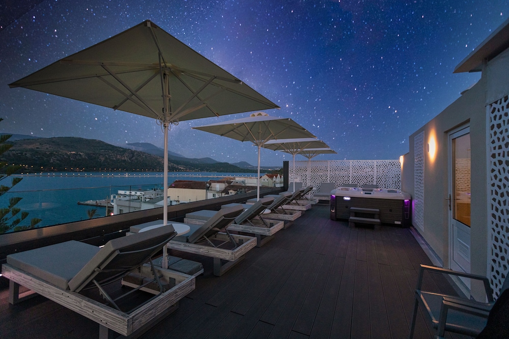 Mouikis Hotel Kefalonia — Spa in Argostoli, Ionian Islands