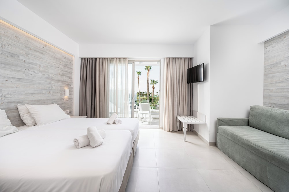Apollon Windmill Hotel — Hotel rooms in Kos Town, South Aegean