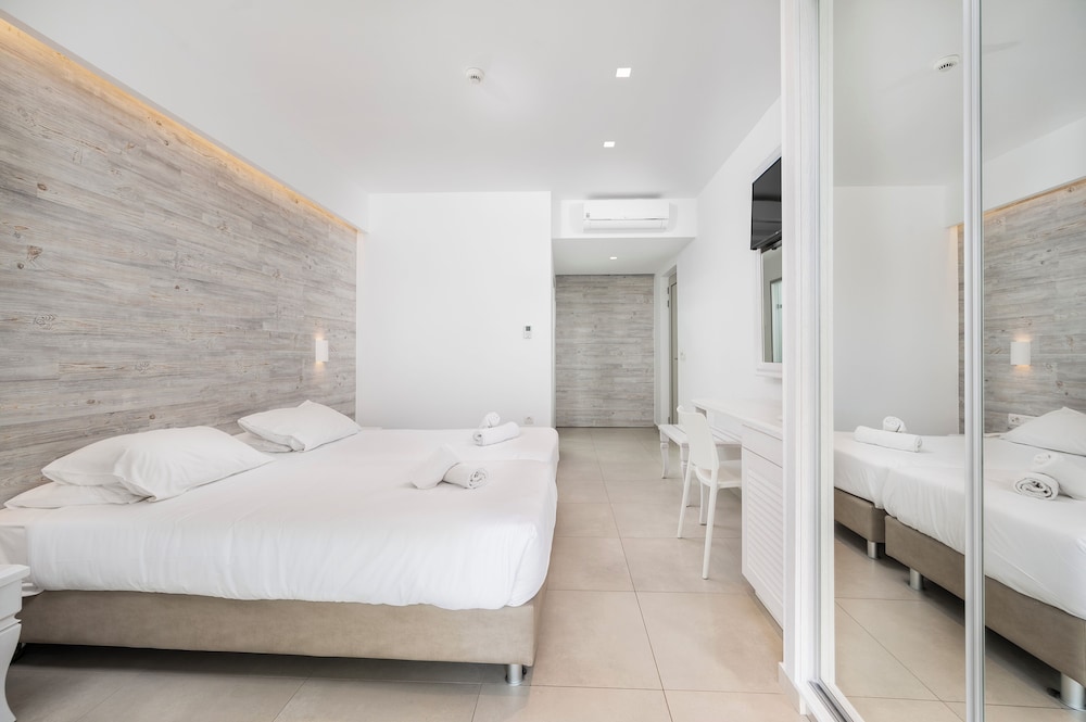 Apollon Windmill Hotel — Hotel rooms in Kos Town, South Aegean