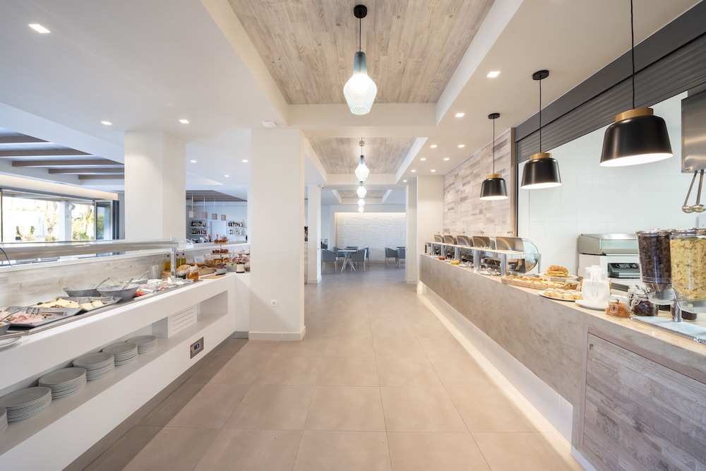 Apollon Windmill Hotel — Restaurant & bars in Kos Town, South Aegean