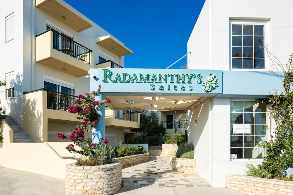 Radamanthy's Apartments — Outdoor in Rethymnon