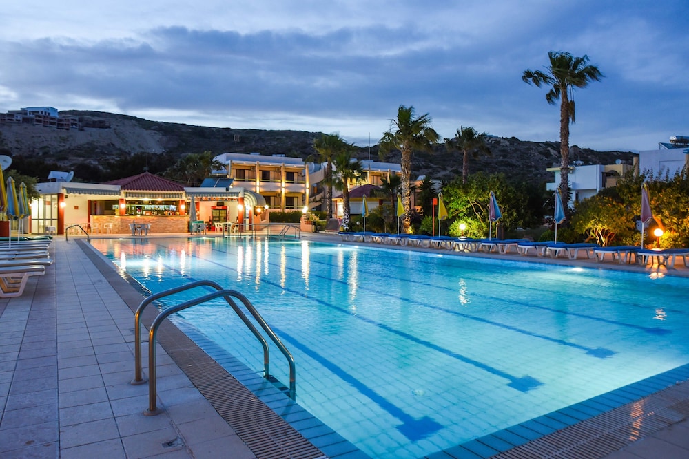 Chrysoula Hotel & Apartments — Main photo in Kefalos, South Aegean