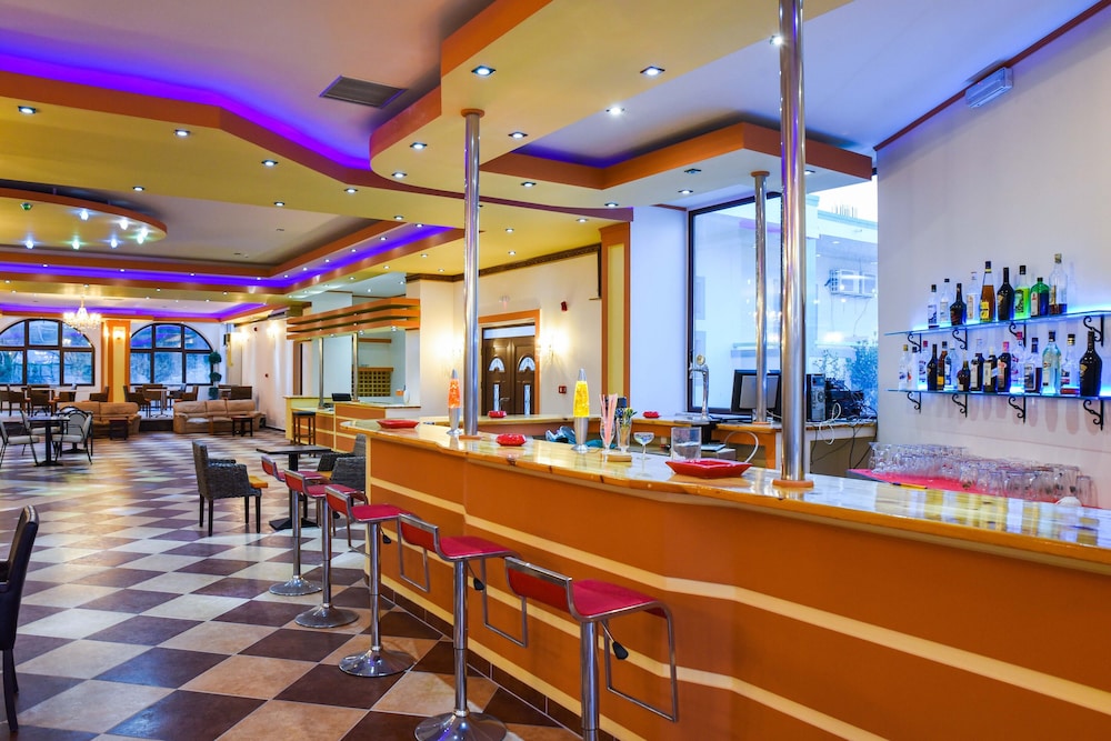 Chrysoula Hotel & Apartments — Restaurant & bars in Kefalos, South Aegean