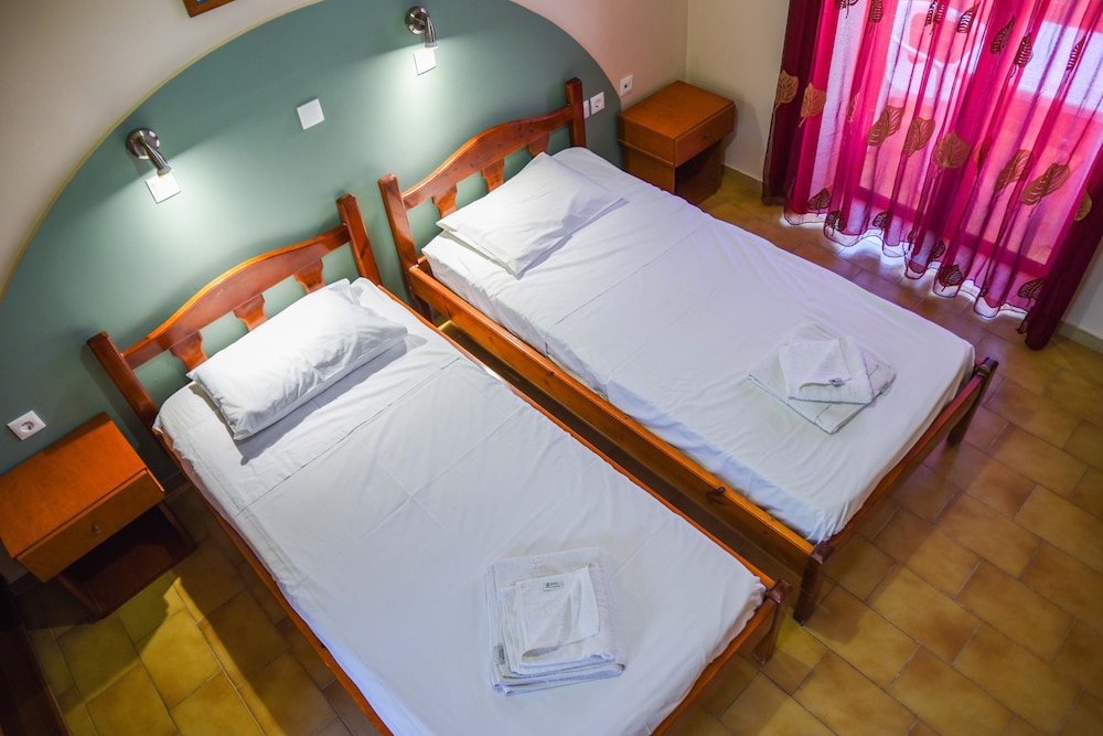 Chrysoula Hotel & Apartments — Hotel rooms in Kefalos, South Aegean