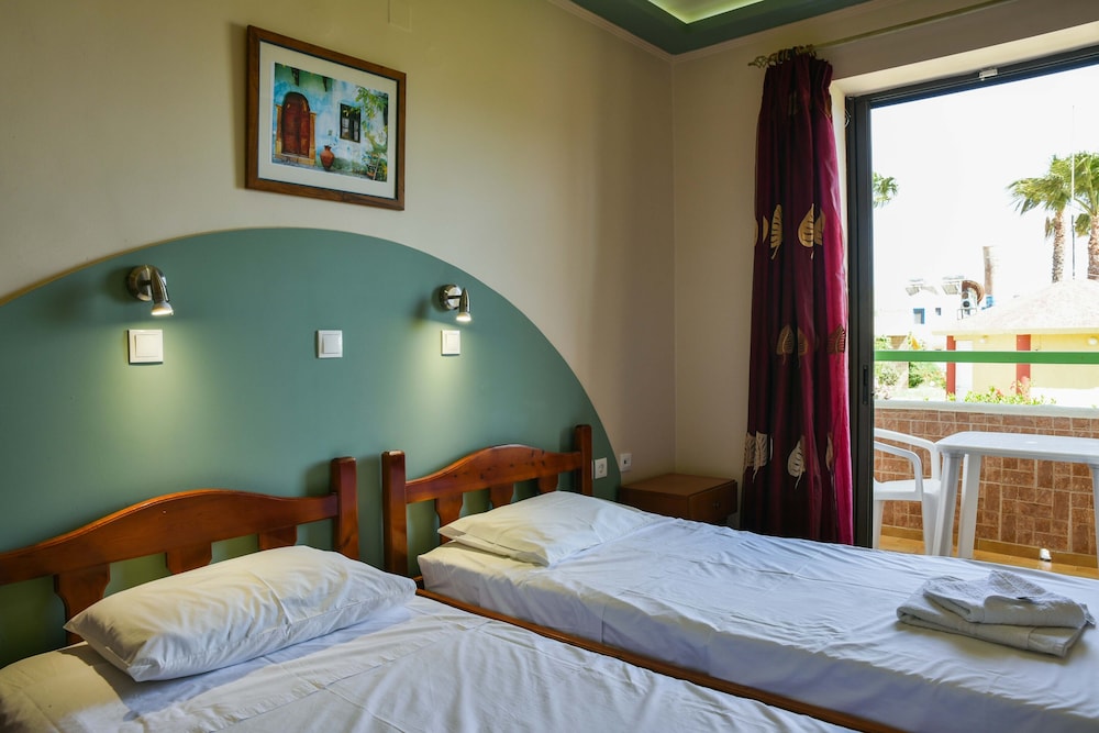 Chrysoula Hotel & Apartments — Hotel rooms in Kefalos, South Aegean