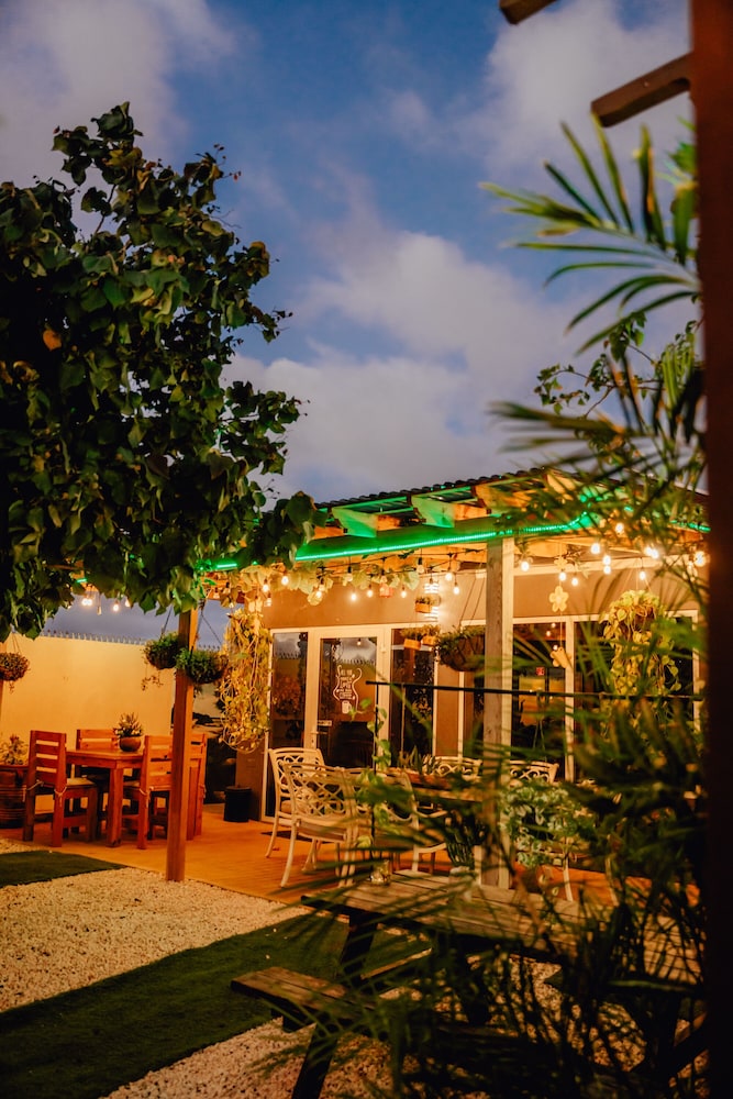 Hotel RH Boutique Aruba — Restaurant & bars in Oranjestad, Aruba