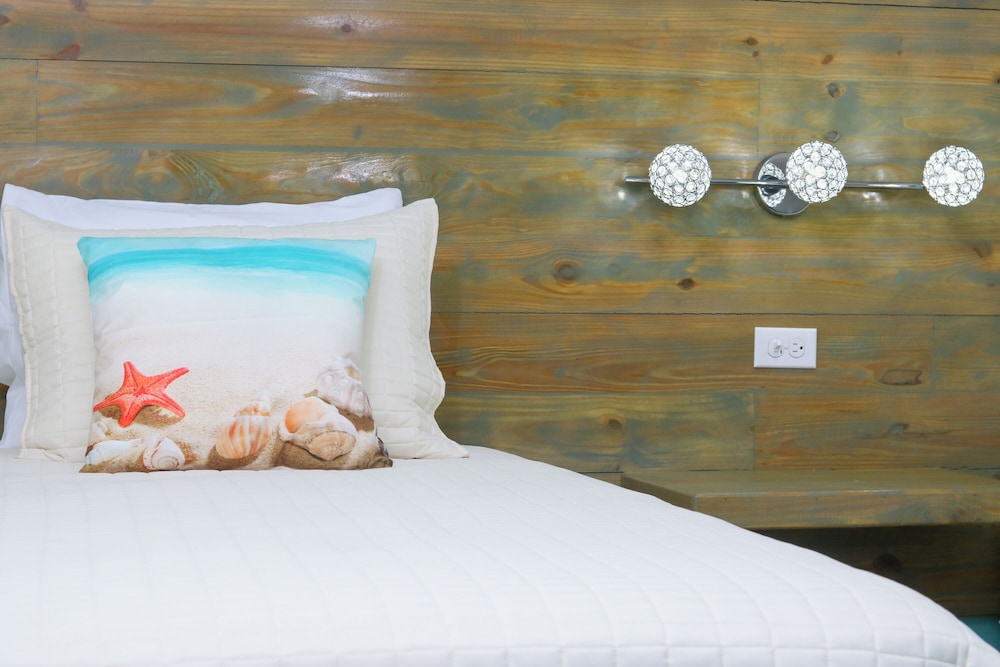 Hotel RH Boutique Aruba — Hotel rooms in Oranjestad, Aruba