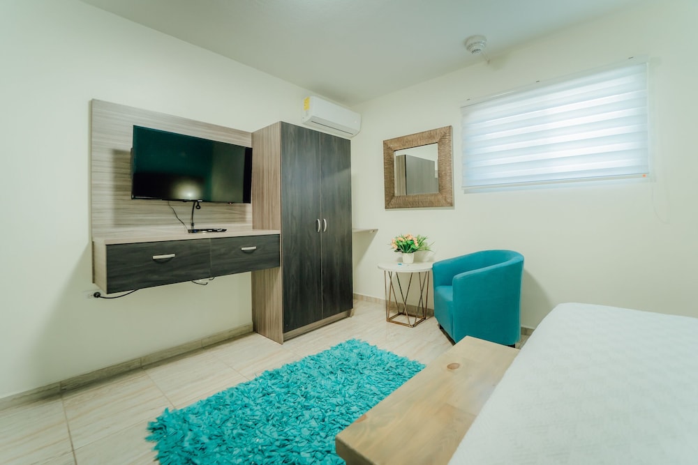 Hotel RH Boutique Aruba — Hotel rooms in Oranjestad, Aruba