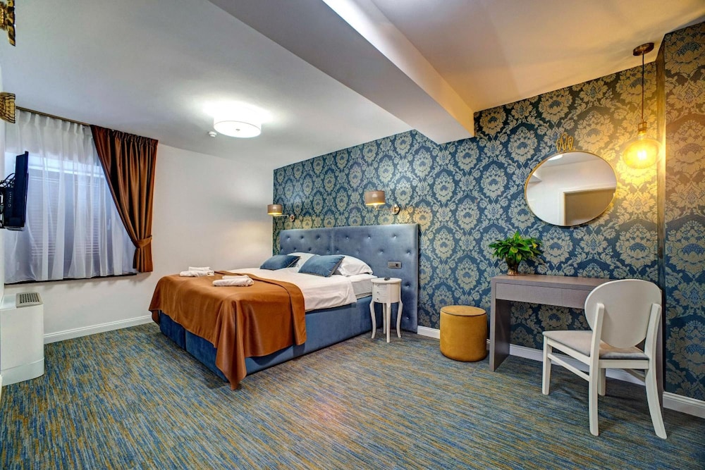 Hotel Skradinski Buk — Hotel rooms in Skradin, Šibenik-Knin