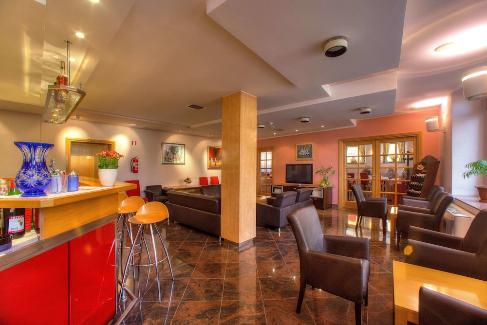 Hotel Skradinski Buk — Restaurant & bars in Skradin, Šibenik-Knin