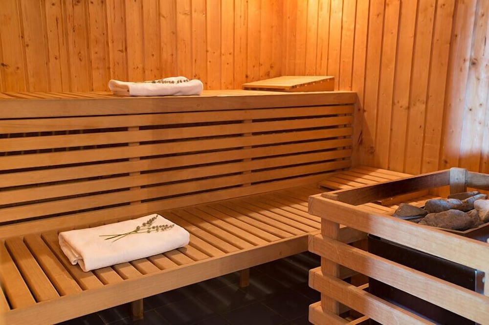 Hotel Tomislavov Dom — Spa in Zagreb, Zagreb (city)