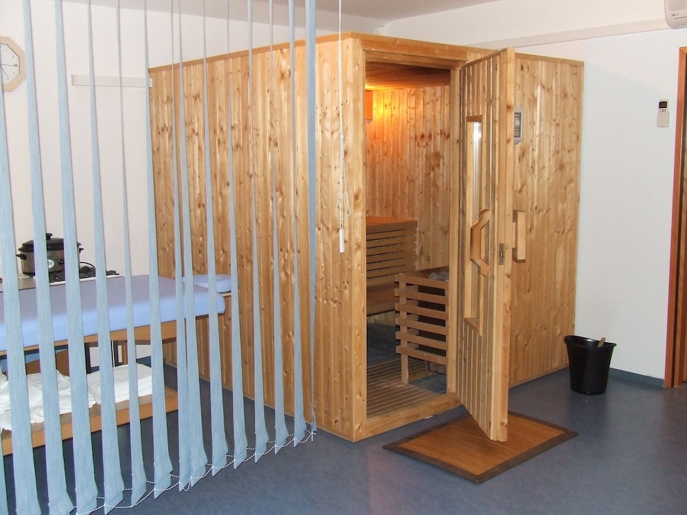 Hotel Tomislavov Dom — Attractions for children in Zagreb, Zagreb (city)