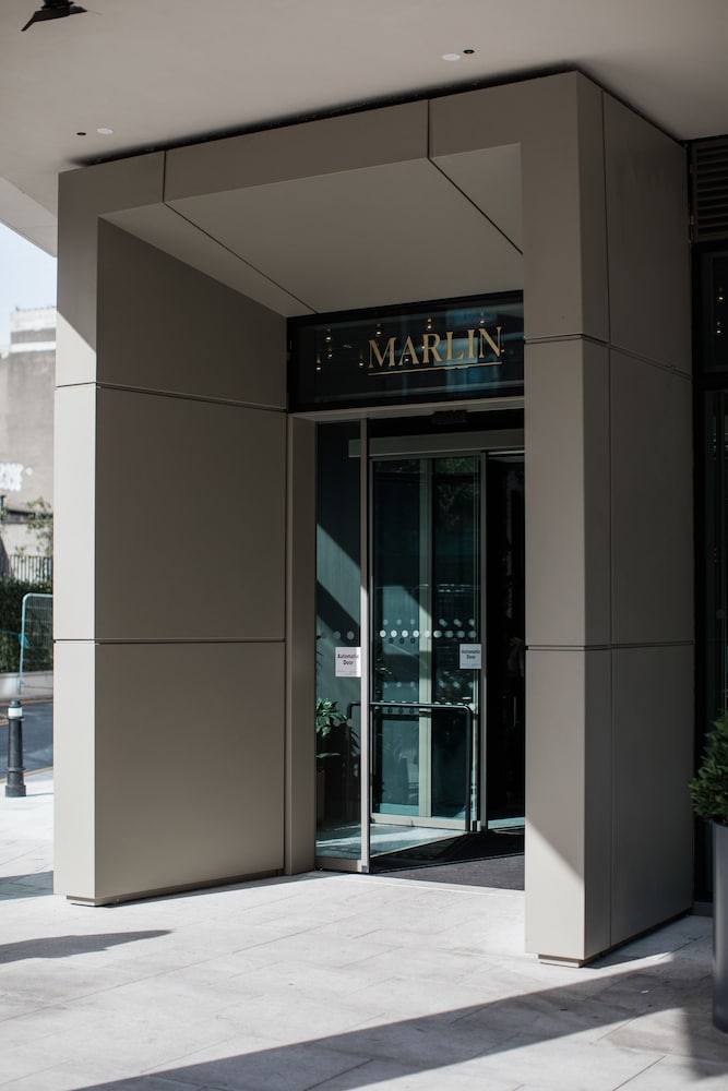 Marlin Hotel Stephens Green — Hotel building in Dublin, Dublin City