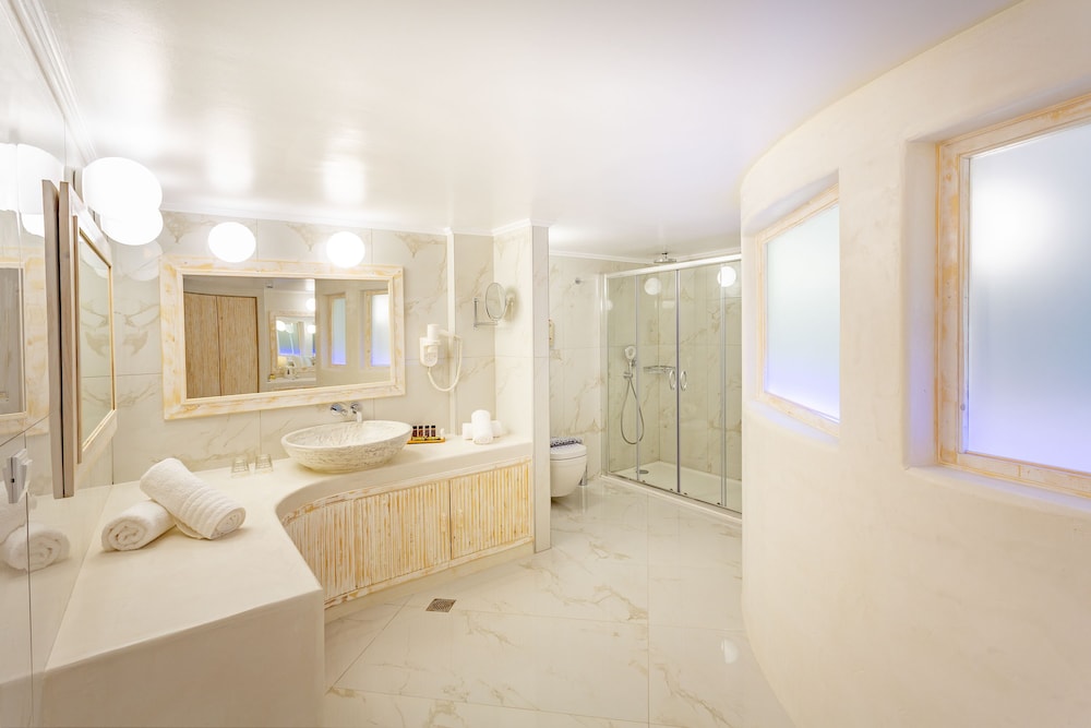 Rhodos Horizon City- Adults only — Hotel rooms in Rhodes Town, South Aegean