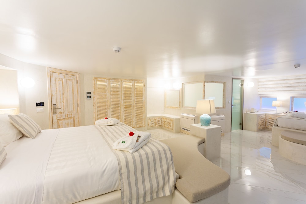 Rhodos Horizon City- Adults only — Hotel rooms in Rhodes Town, South Aegean
