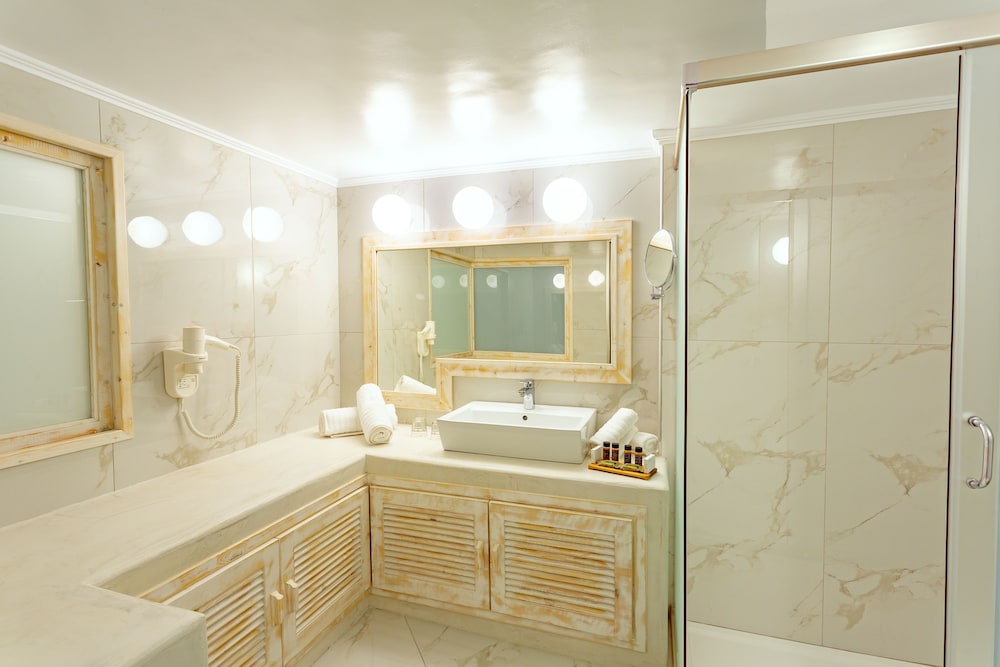 Rhodos Horizon City- Adults only — Hotel rooms in Rhodes Town, South Aegean