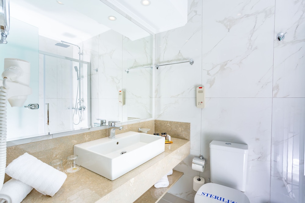 Rhodos Horizon City- Adults only — Hotel rooms in Rhodes Town, South Aegean