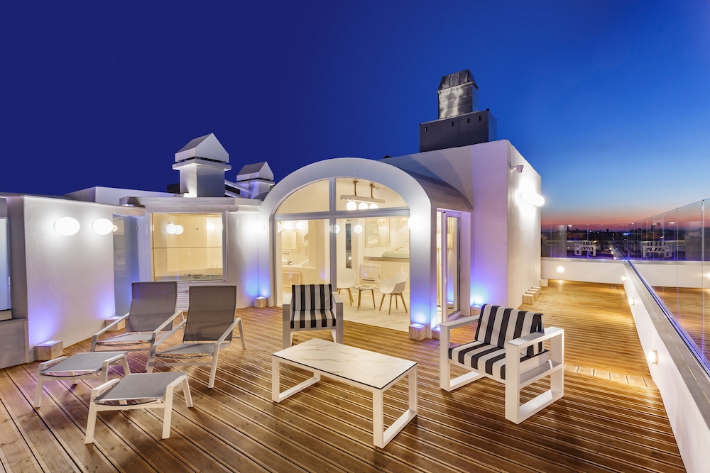 Rhodos Horizon City- Adults only — Hotel building in Rhodes Town, South Aegean