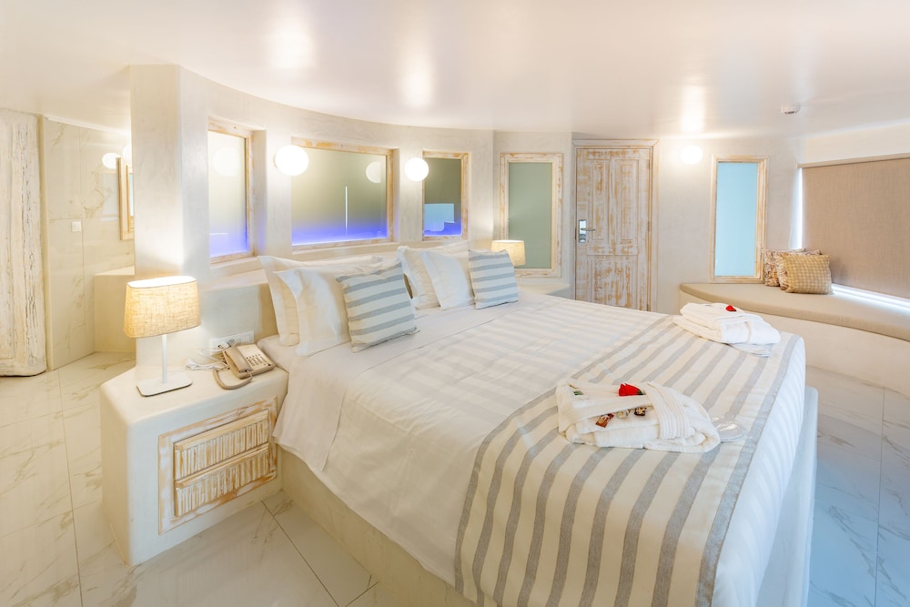 Rhodos Horizon City- Adults only — Hotel rooms in Rhodes Town, South Aegean