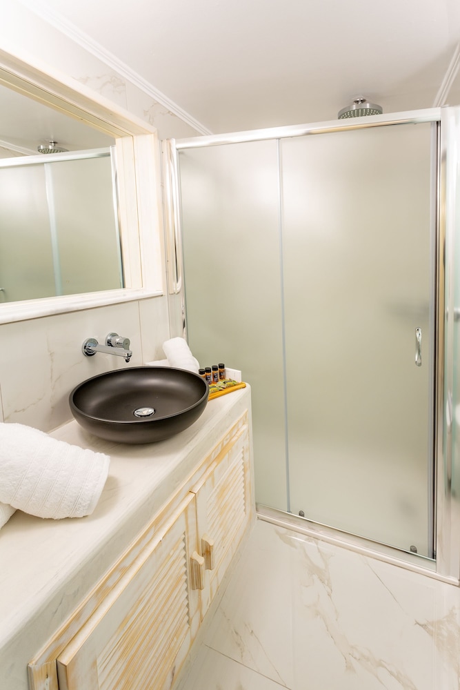Rhodos Horizon City- Adults only — Hotel rooms in Rhodes Town, South Aegean