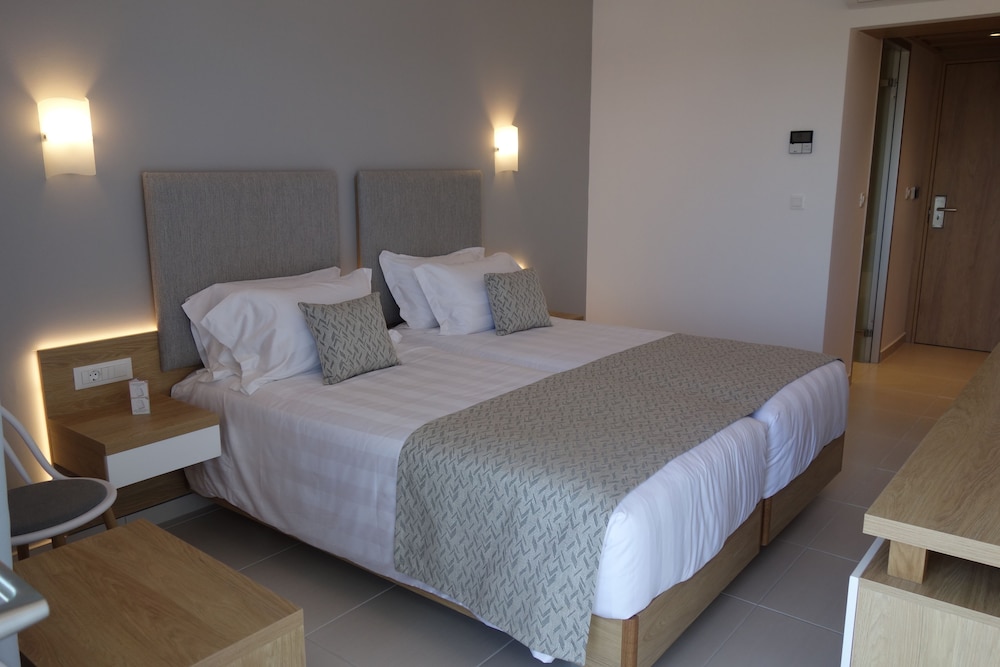 Rhodos Horizon City- Adults only — Hotel rooms in Rhodes Town, South Aegean