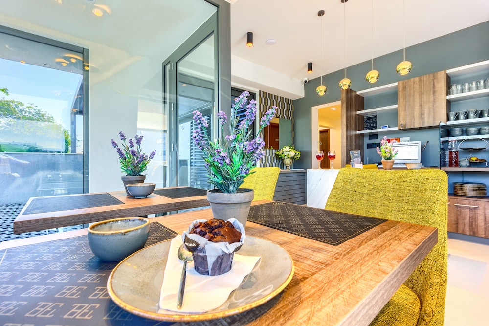 Bel Residence — Restaurant & bars in Split, Split-Dalmatia