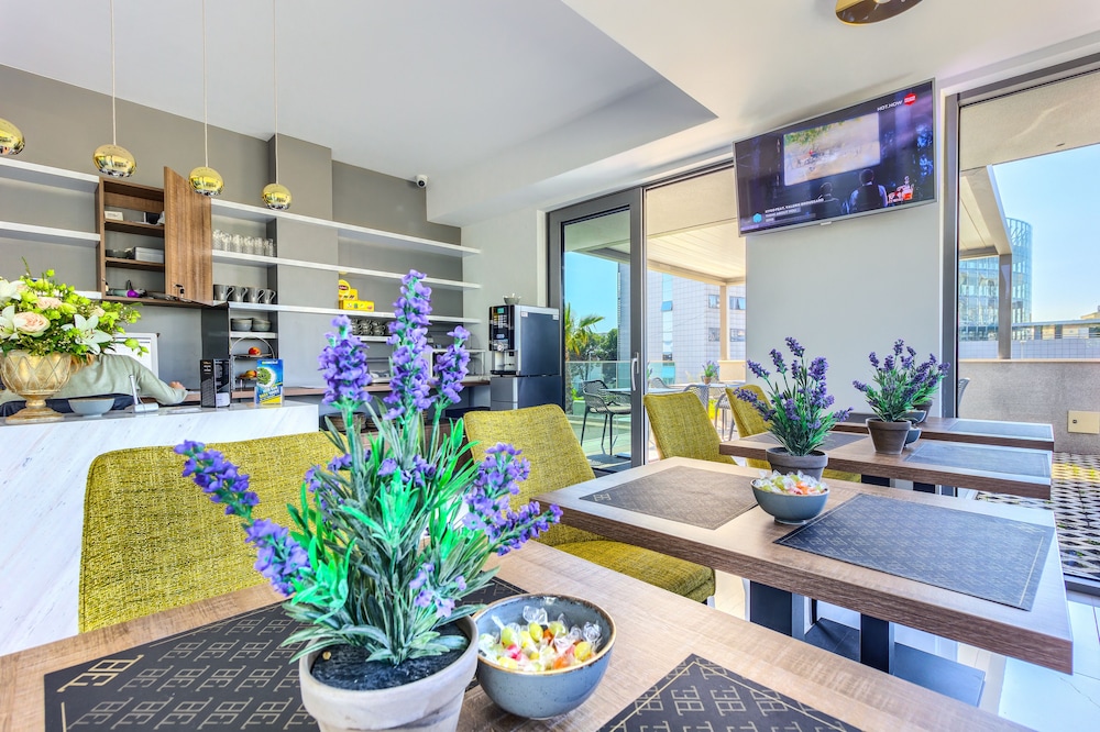 Bel Residence — Restaurant & bars in Split, Split-Dalmatia