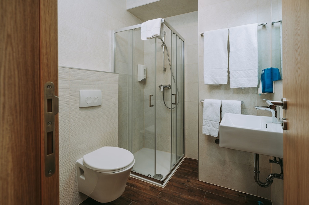 Hotel Slisko — Hotel rooms in Zagreb, Zagreb (city)