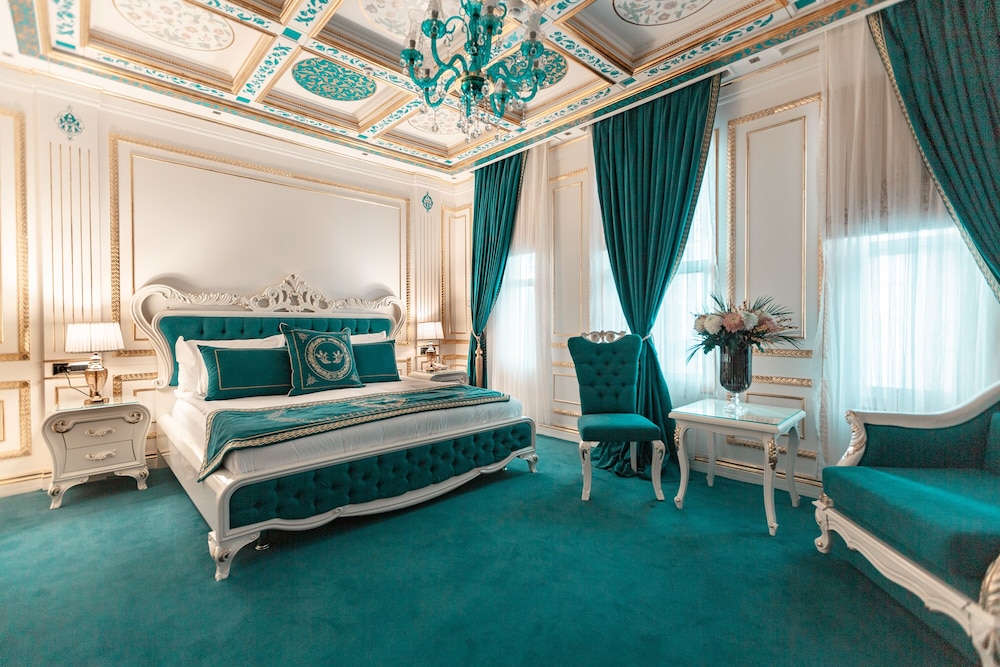 Seven Hills Palace & Spa — Hotel rooms in Istanbul, Istanbul
