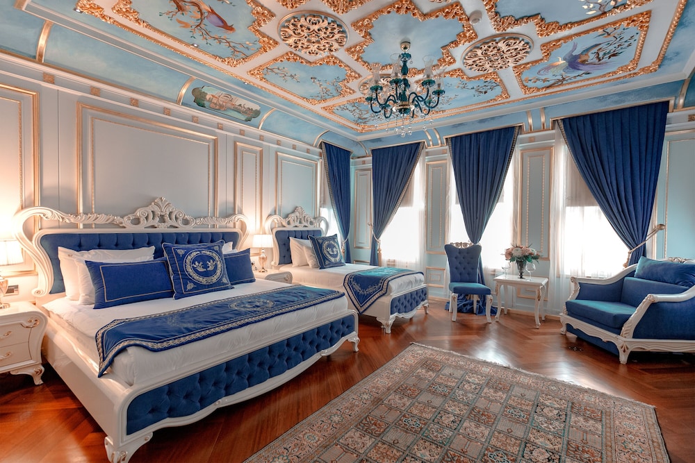 Seven Hills Palace & Spa — Hotel rooms in Istanbul, Istanbul