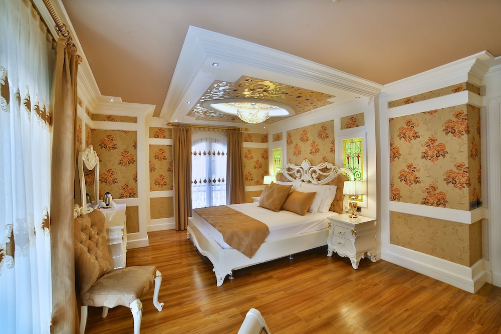 Seven Hills Palace & Spa — Hotel rooms in Istanbul, Istanbul