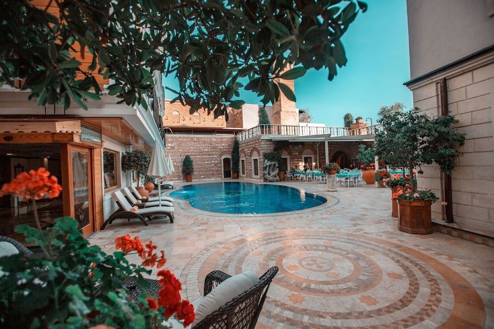 Seven Hills Palace & Spa - zdjęcie 2