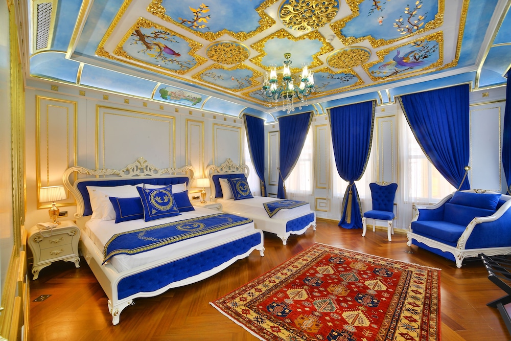 Seven Hills Palace & Spa — Hotel rooms in Istanbul, Istanbul