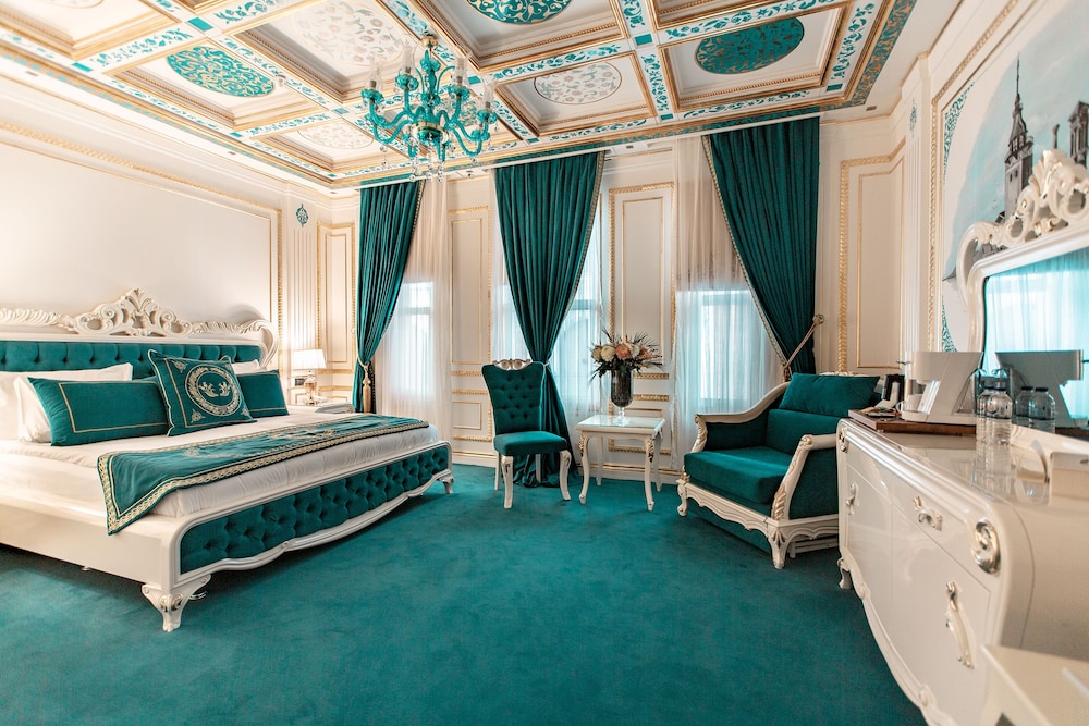 Seven Hills Palace & Spa — Hotel rooms in Istanbul, Istanbul