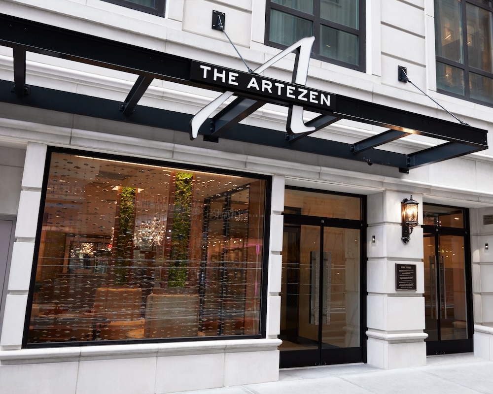 Artezen Hotel — Hotel building in New York City, New York State