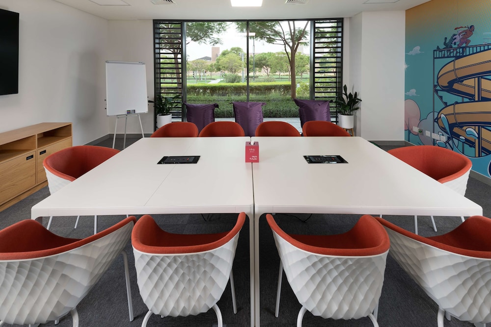 Rove At The Park — Hotel building in Dubai