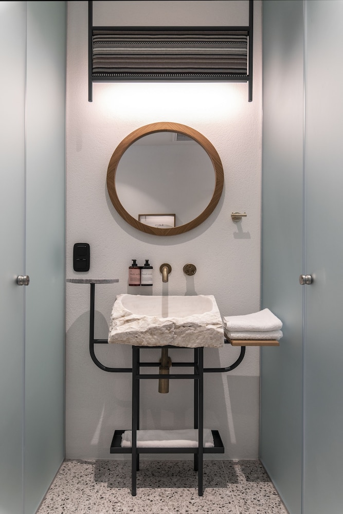 Ergon House Athens — Hotel rooms in Athens, Attica