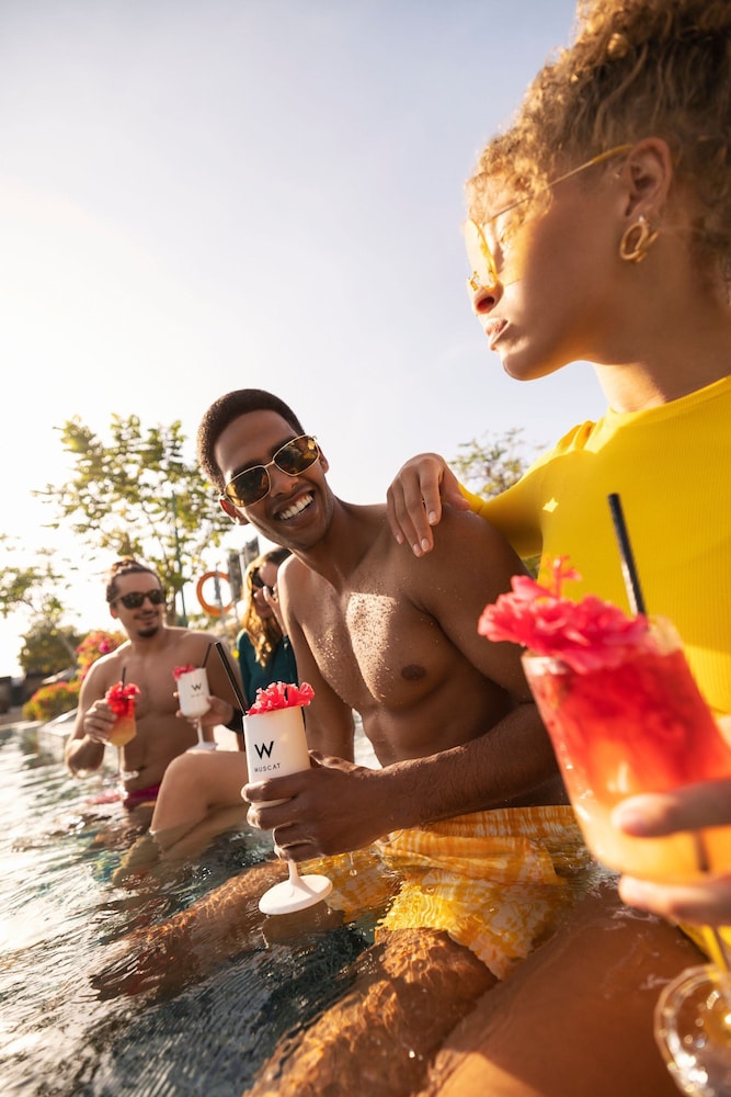 W Muscat — Swimming pool in Muscat, Muscat