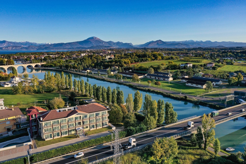 Hotel Rivus — Attractions in the area in Peschiera del Garda, Veneto