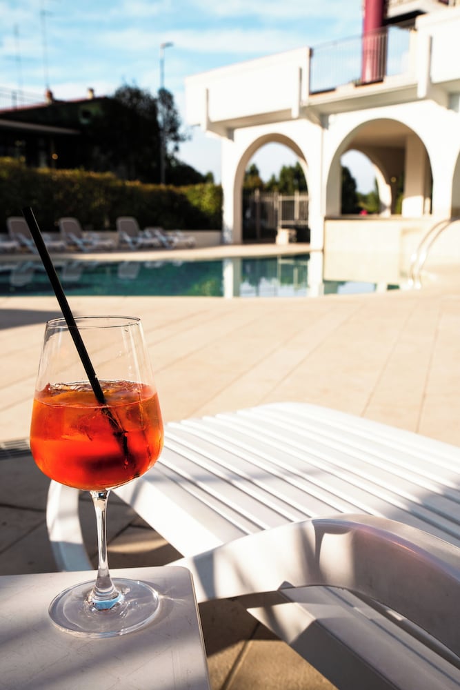 Hotel Rivus — Swimming pool in Peschiera del Garda, Veneto