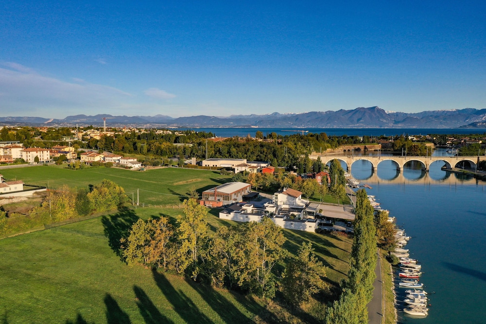 Hotel Rivus — Attractions in the area in Peschiera del Garda, Veneto