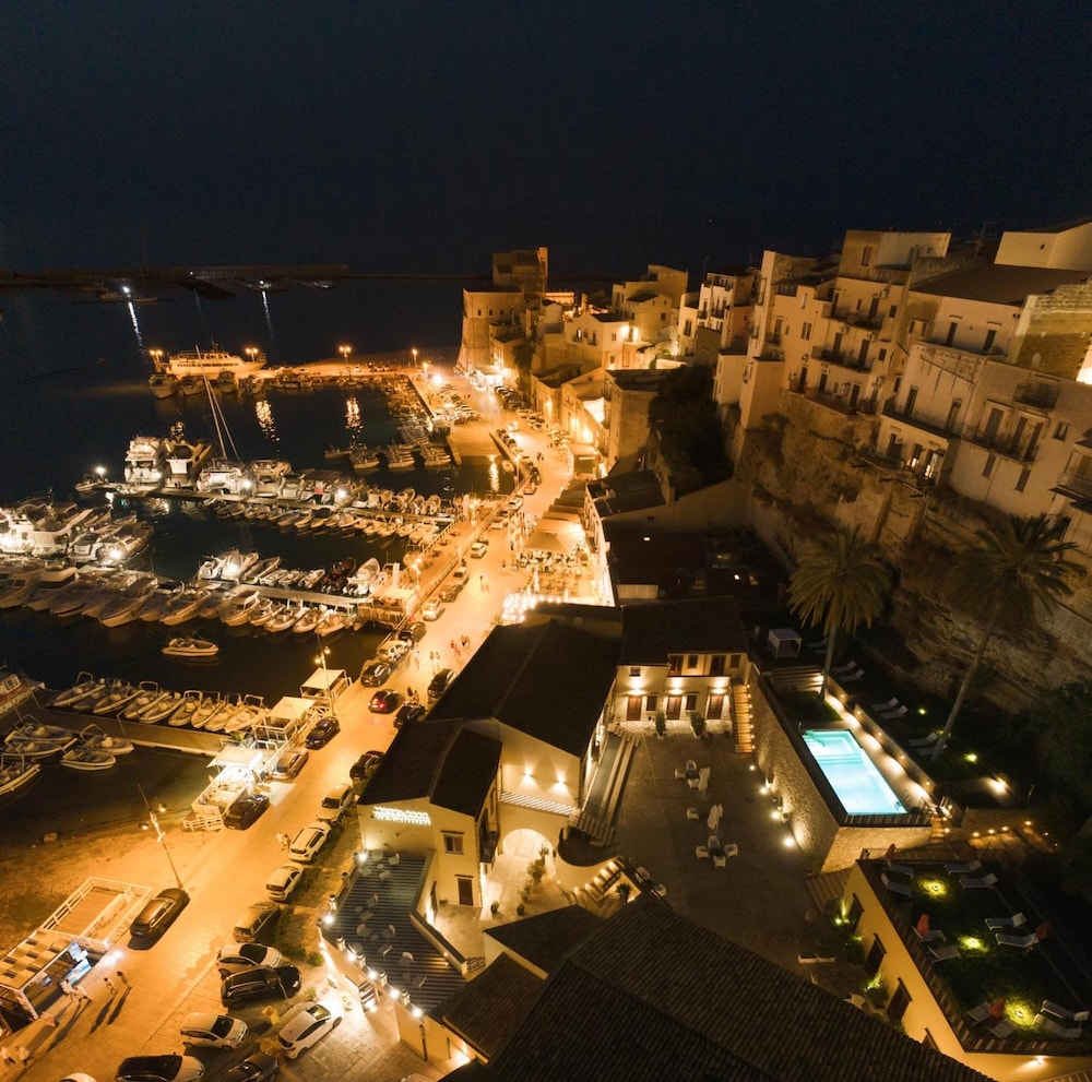 Cetarium Hotel — Attractions in the area in Castellammare del Golfo, Sicily