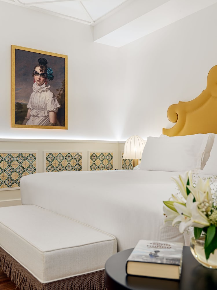 H10 Casa de la Plata — Hotel rooms in Seville, Andalusia