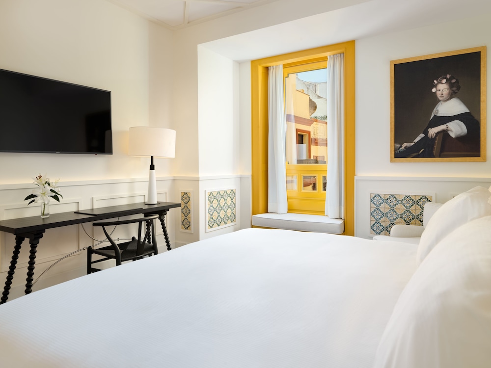 H10 Casa de la Plata — Hotel rooms in Seville, Andalusia