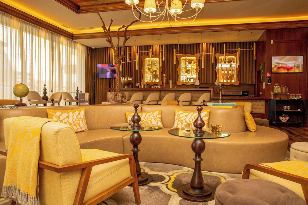 VIP Executive Picoas Hotel — Restaurant & bars in Lisbon, Lisboa