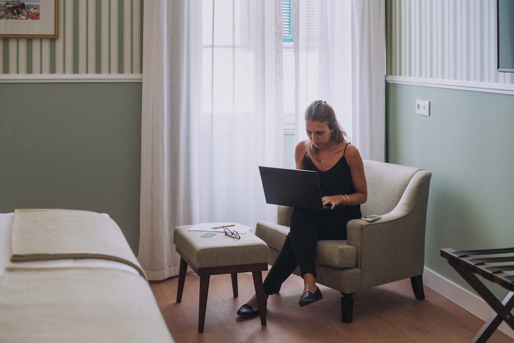 Pestana Churchill Bay — Hotel rooms in Funchal, Madeira