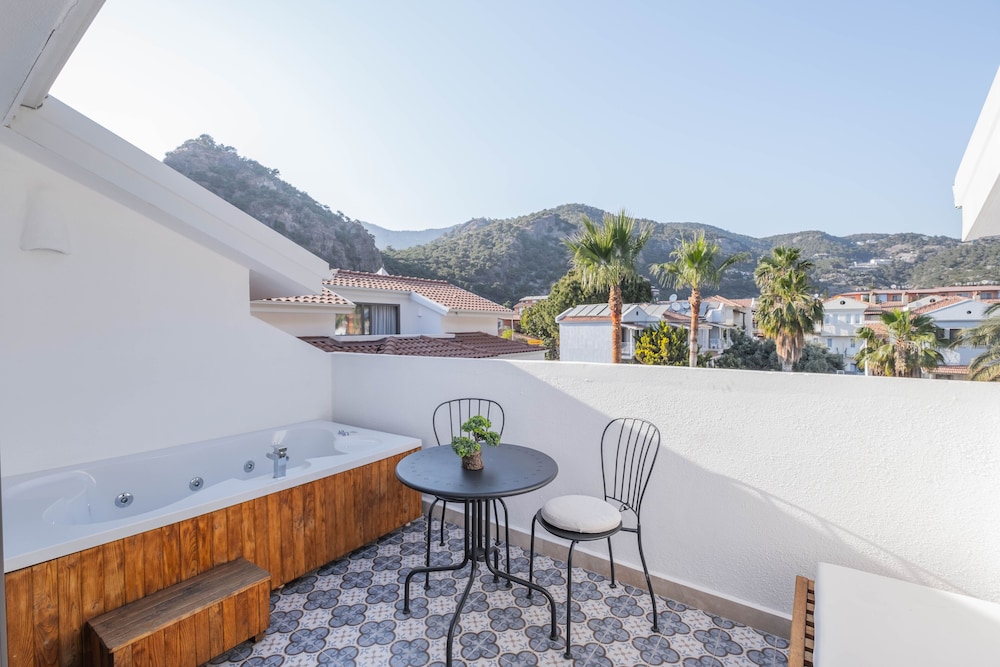 Kassandra Ölüdeniz — Spa in Fethiye, Mugla