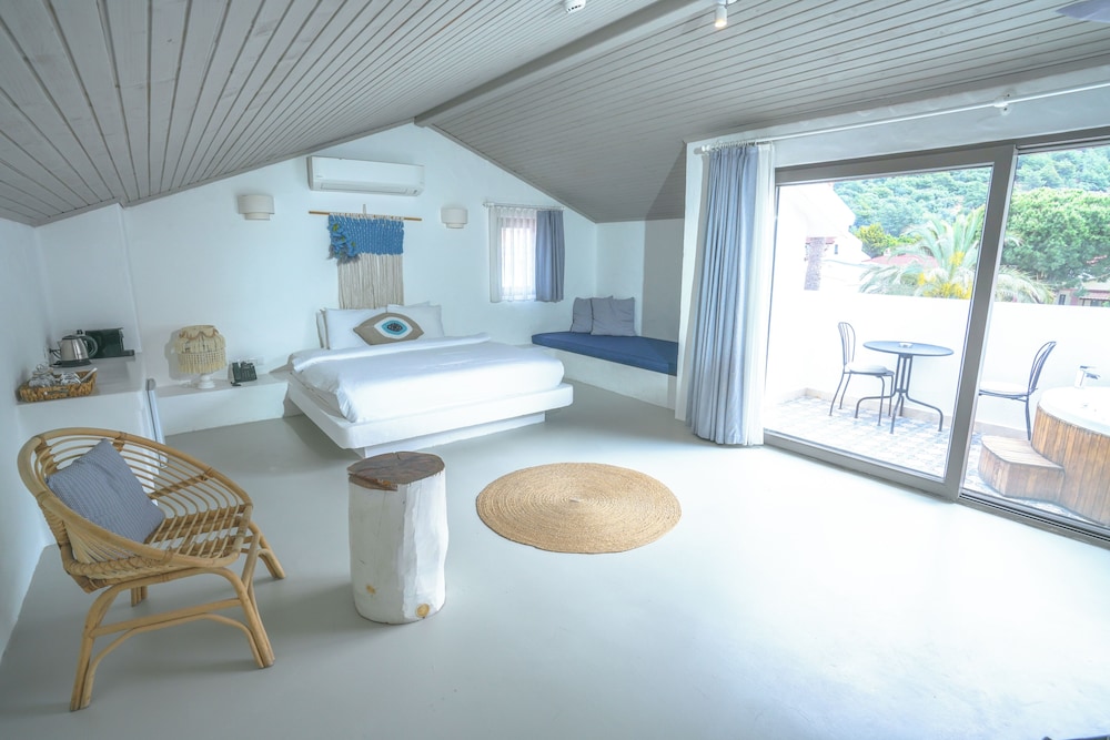 Kassandra Ölüdeniz — Hotel rooms in Fethiye, Mugla