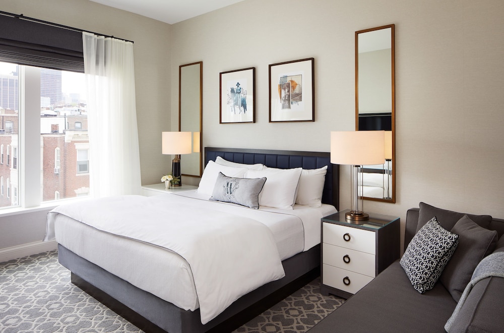 The Whitney Hotel — Hotel rooms in Boston, Massachusetts